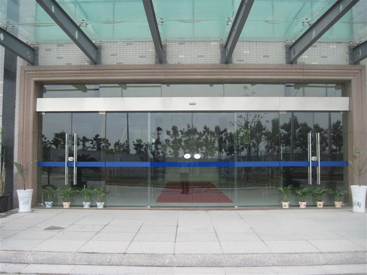 安丘自动门厂家维修制作安装