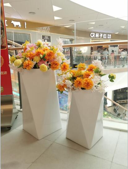 广东玻璃钢花钵厂家