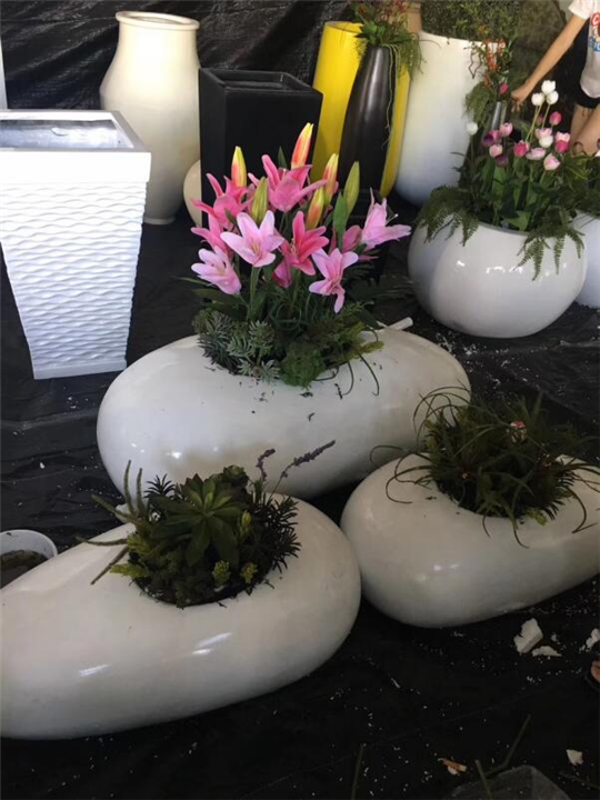、广东玻璃钢花盆