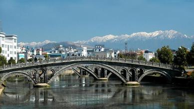 腾冲旅游包车@腾冲包车电话