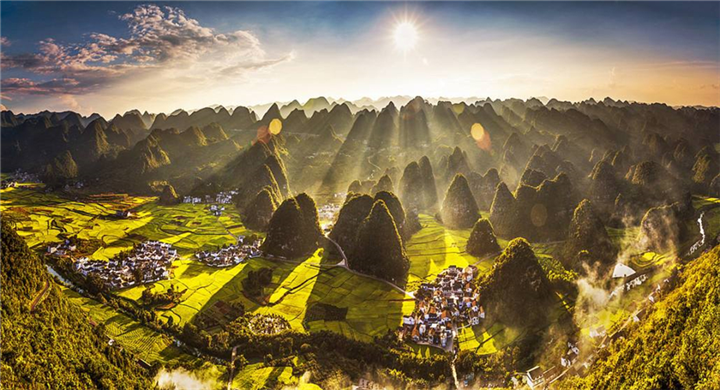 贵州荔波小七孔苗寨旅游包车自助游车队电话是多少