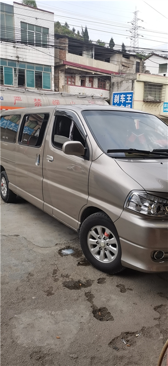 贵州黄果树大瀑布苗寨当地向导旅游包车服务找谁