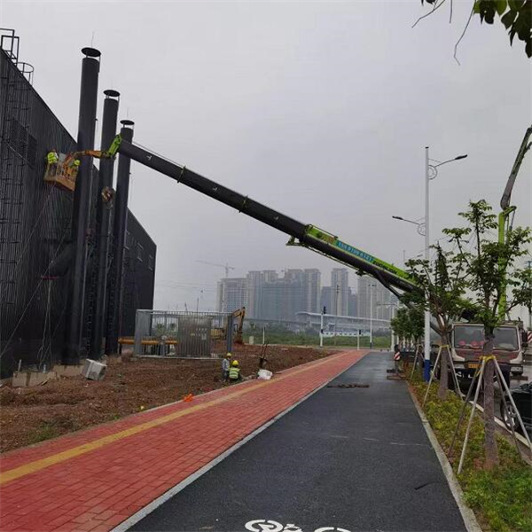 端州吊车出租时应该注意什么