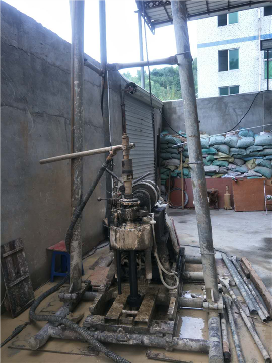 东源钻井 