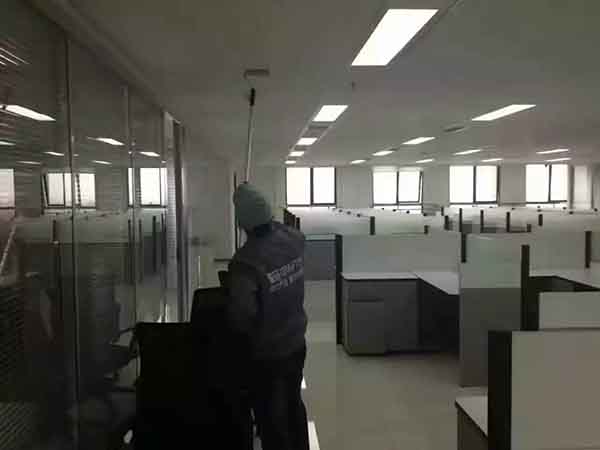 乐叶光伏能源公司荃芬除甲醛施工案例2 