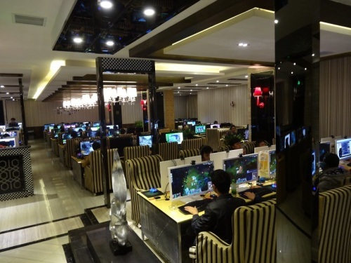 【揭阳网吧沙发定做，揭阳沙发定制，揭阳沙发加工】 