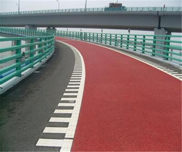 西安彩色陶瓷颗粒防滑路面