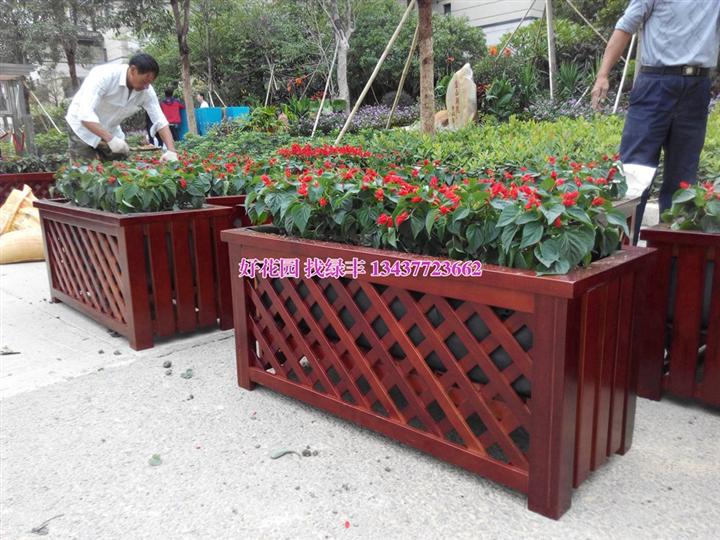 惠阳防腐木花车、进口芬兰防腐木