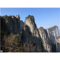恩施旅游包车电话 恩施旅游包车师傅 