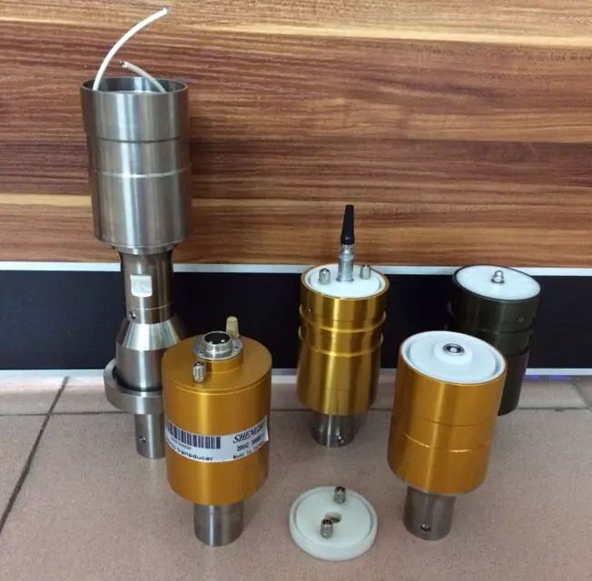超声波换能器，超声波换能器厂家 力帆车灯超声波焊接机 