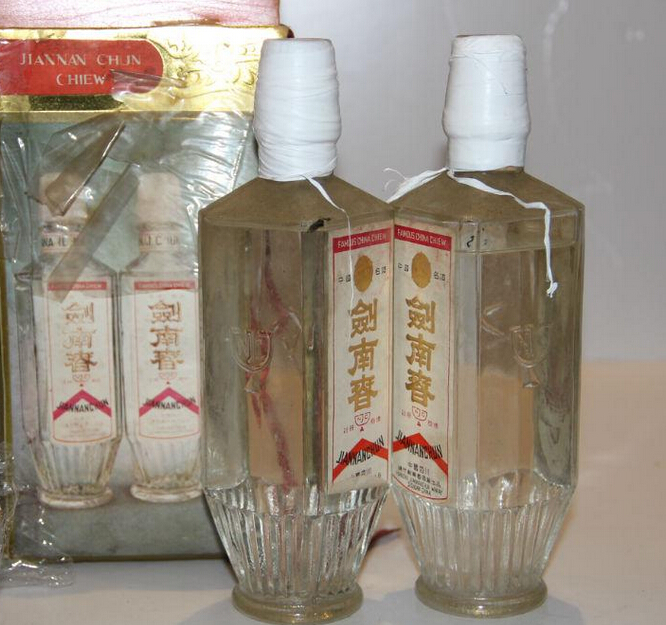 芜湖名酒回收：17755560566 