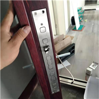 望远镇防盗门怎样开锁