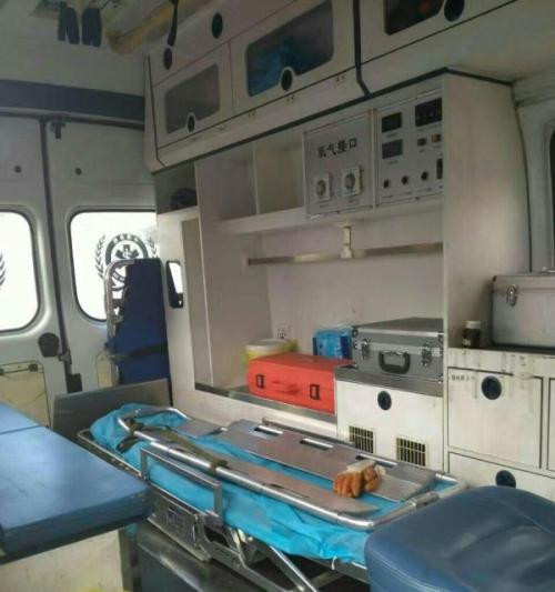 息烽县**医院120转院租救护车出租怎么收费