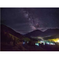 伊犁旅游线路