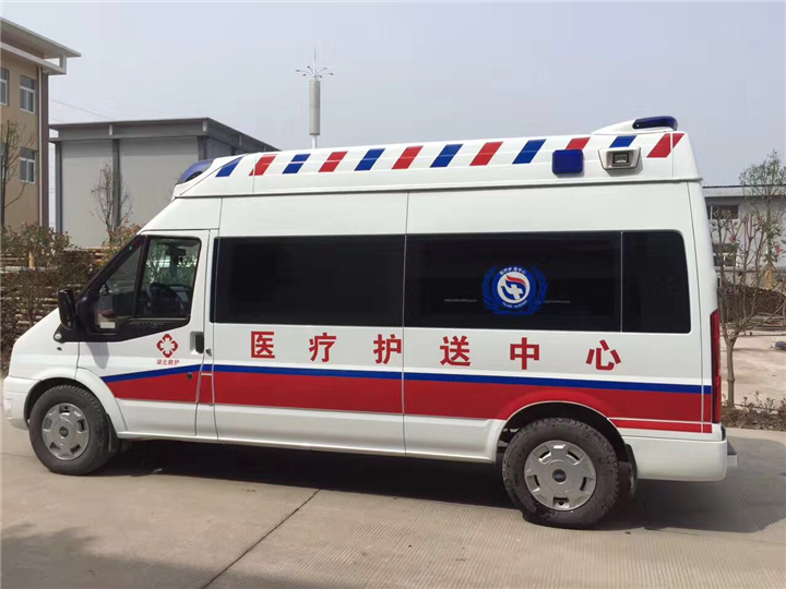 南宁救护车出租转运护送转院回家
