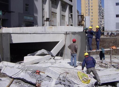 贵阳建筑拆除电话