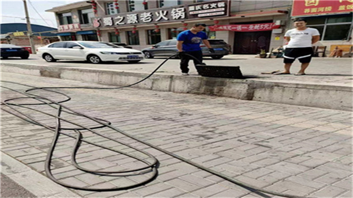 太原市迎泽大街化粪池清理清掏电话管道维修