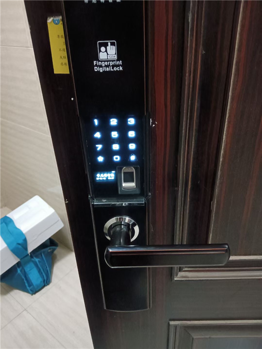 吴忠修单位门锁公司电话是多少