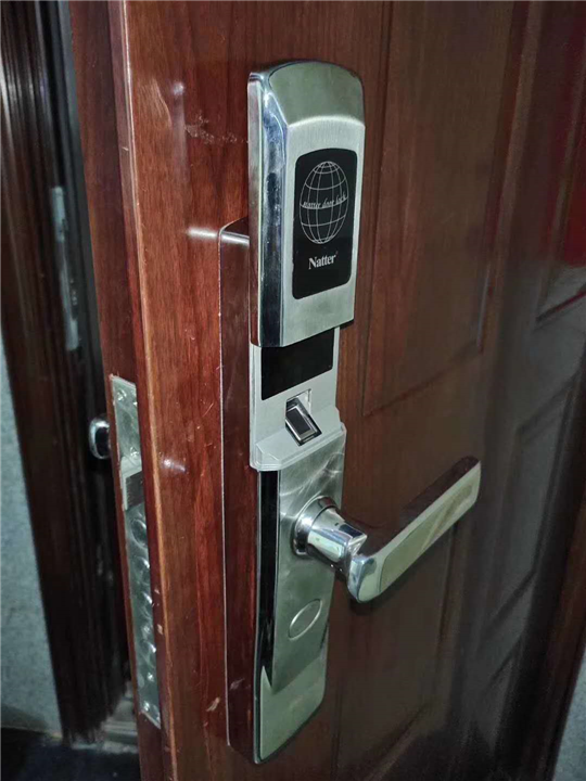 哑柏镇开锁电话