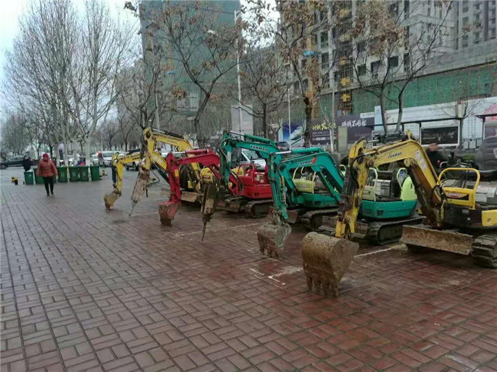 西安通达挖掘机租赁公司│西安挖掘机出租│西安装载机出租 