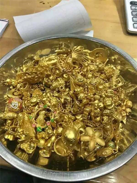 徐州黄金回收讲解如何分辨真假钻石
