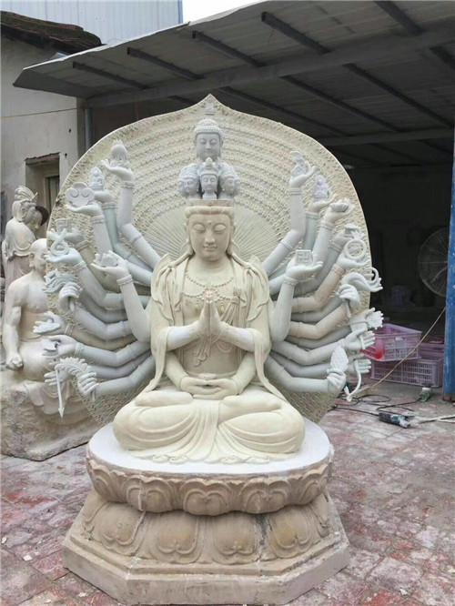 贵州玻璃钢雕塑厂家报价