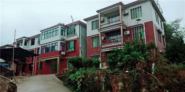 东江湖农家乐 