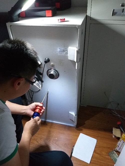 辉县汽车开锁公司