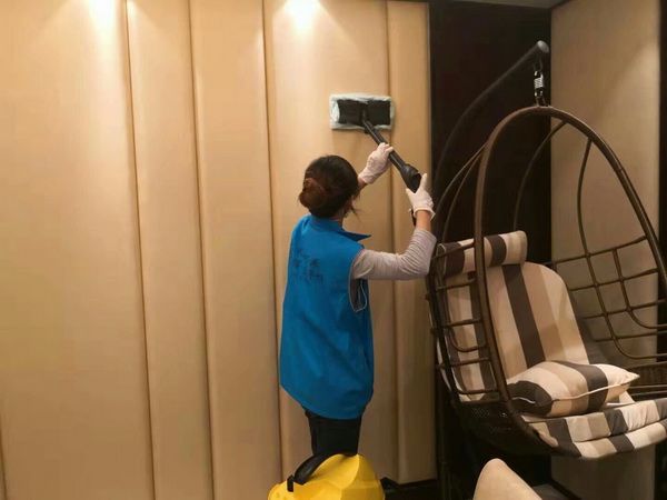 凯旋丽都客户家除甲醛 