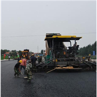 武汉道路刷黑 