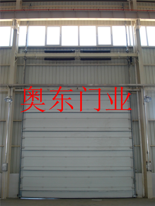 垂直 提升门