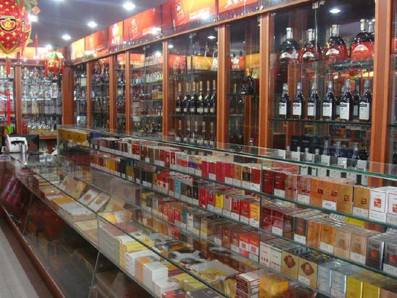 南昌烟酒回收 