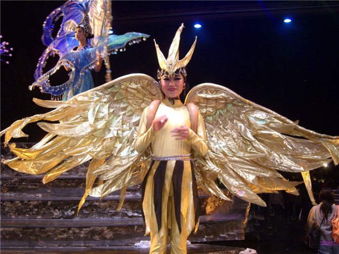 南宁民族歌舞艺术学校插画美术播音发声表演 