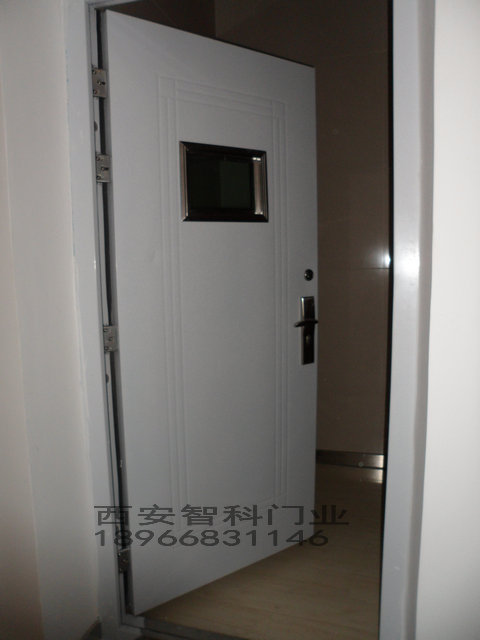 银行联动互锁门