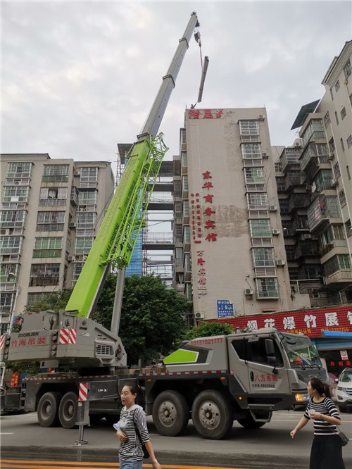 台州黄岩随车吊租赁吊广告牌的公司电话多少