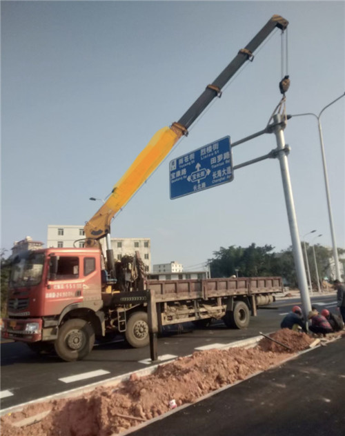 台州吊车租赁吊建材电话是多少