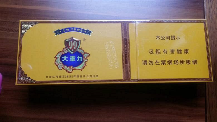 联系电话:  18220666827