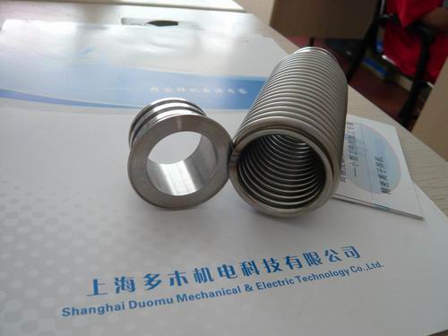 波纹管