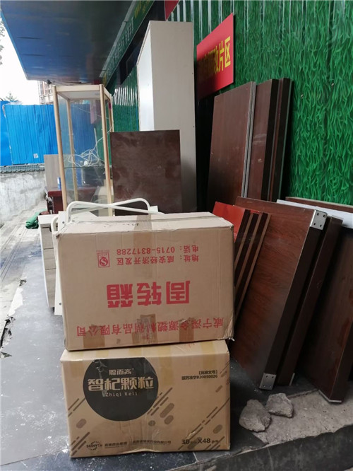 毕节饭店搬桌椅哪家价格实惠