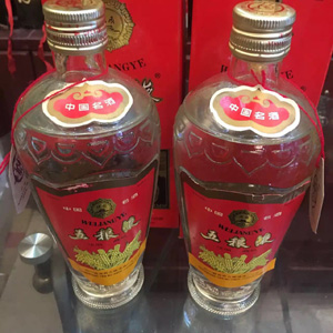 西安高价烟酒回收 
