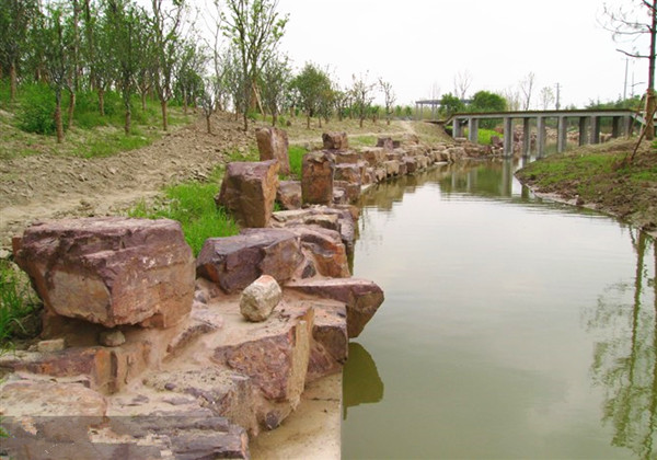 上海红石驳岸工程