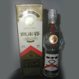 长春烟酒回收中心 