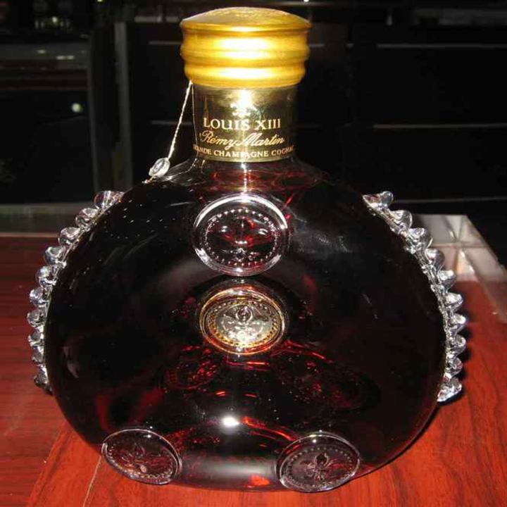南宁烟酒回收 