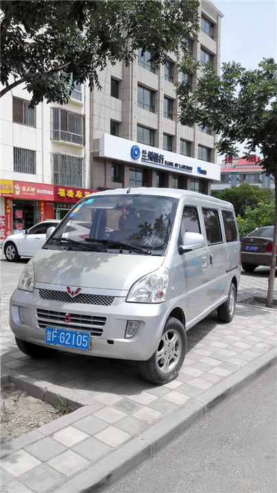 酒泉信诚租车 