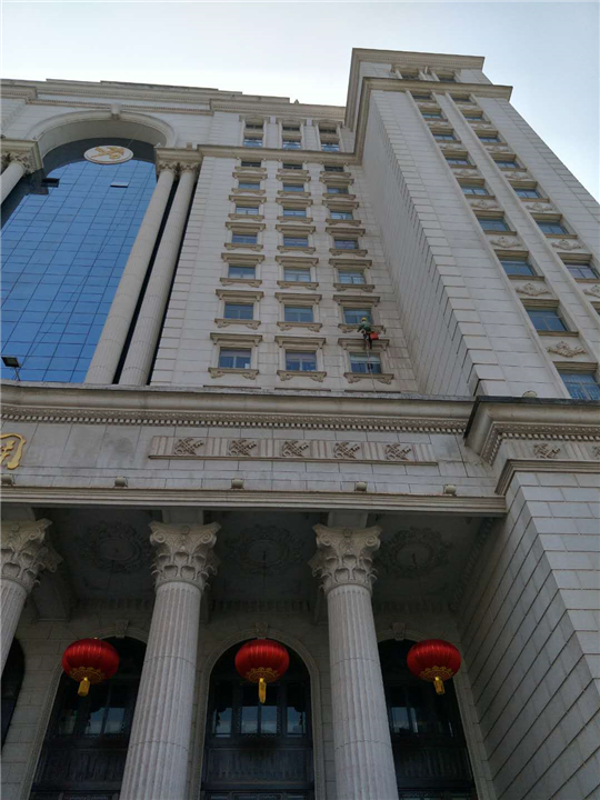 惠州湖创实业有限公司：惠州高空清洗2 