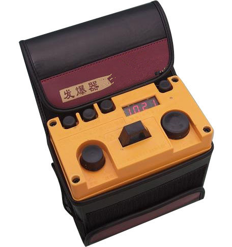塑料导爆管击发器 