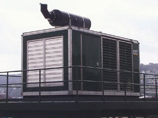 防音型柴油发电机组 