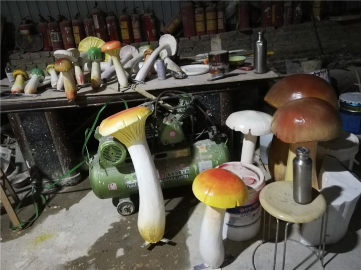 昆明塑石假山可以说是一种工艺 