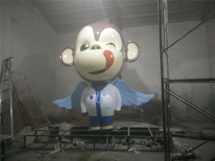 云南现代铜化雕塑
