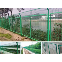 公路护栏